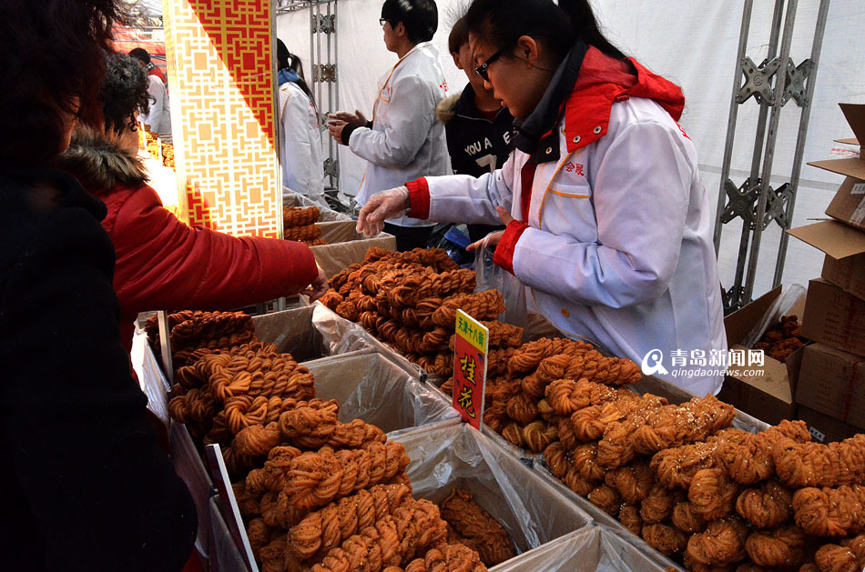 【逛三会】糖球会小吃 百种美食攻陷味蕾