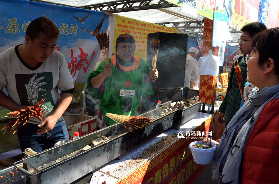 【逛三会】糖球会小吃 百种美食攻陷味蕾
