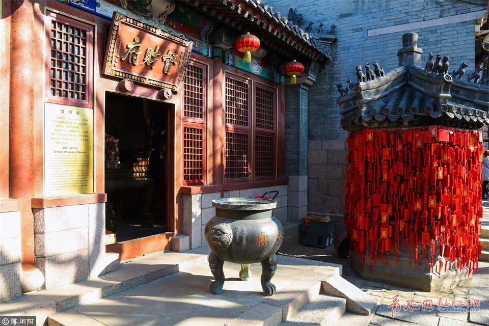 实拍青岛天后宫 历史悠久景色醉人