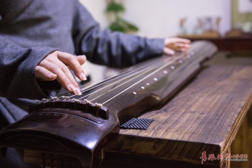 青岛汉服爱好者——生活在现代都市的“古代人”