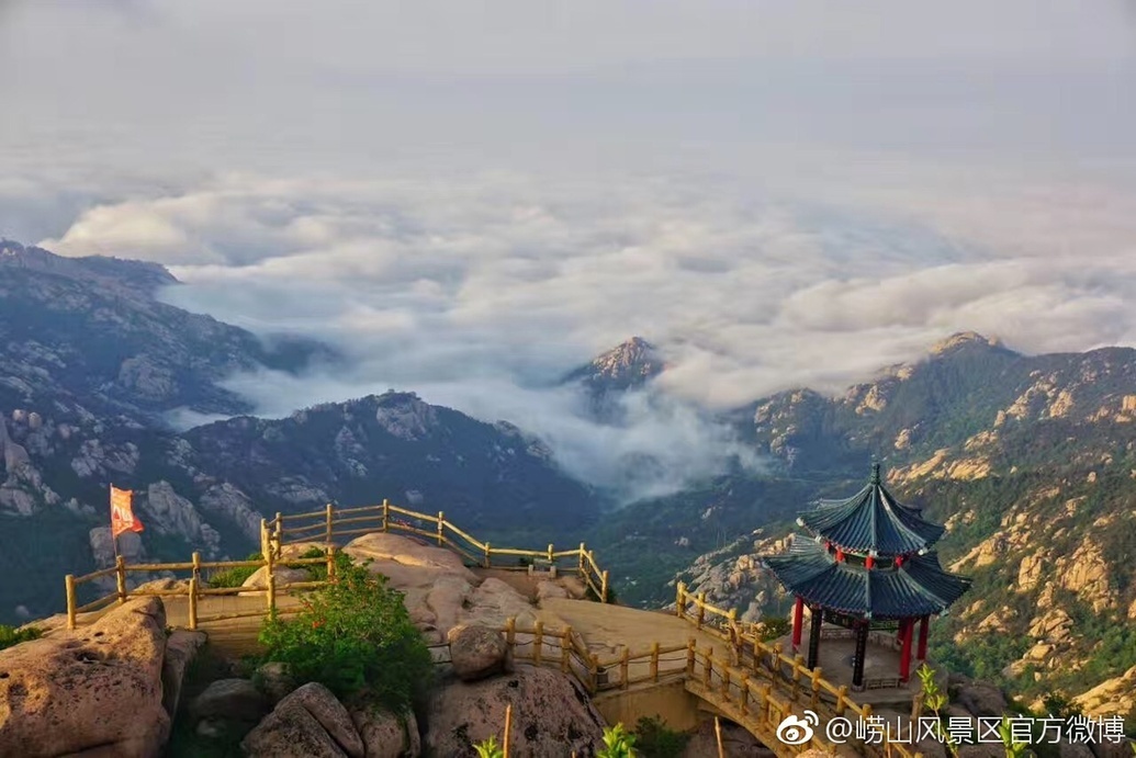 晒暮春崂山壮观云海 仙境盛景奇幻之美