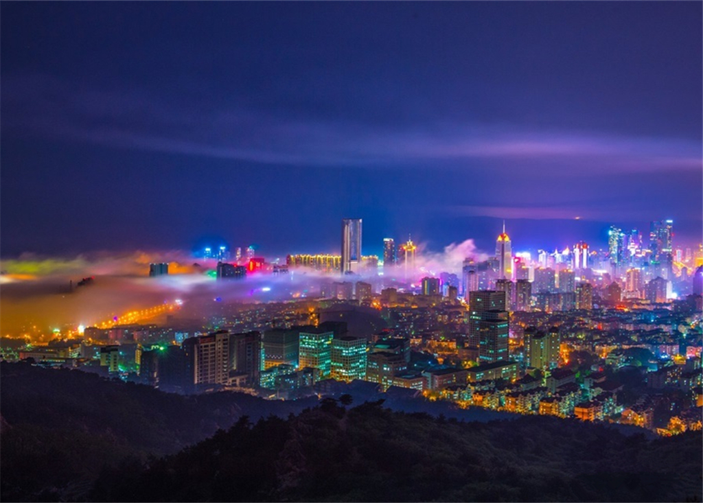 治愈系美图来袭！实拍青岛平流雾美景