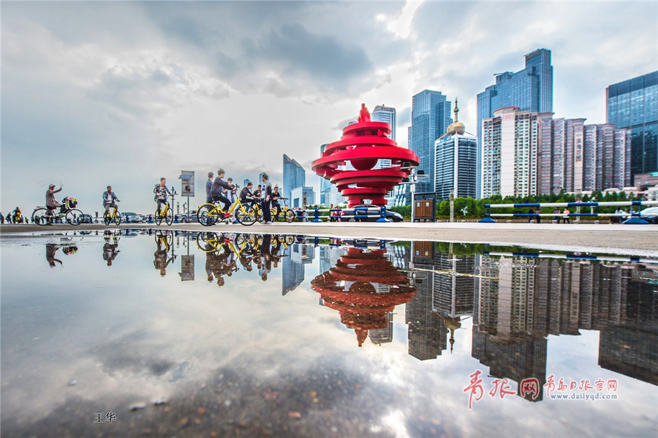 雨后的青岛艺术感爆棚 连倒影都美得不可方物
